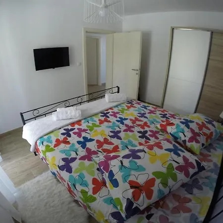 Appartement Marinela - With Pool